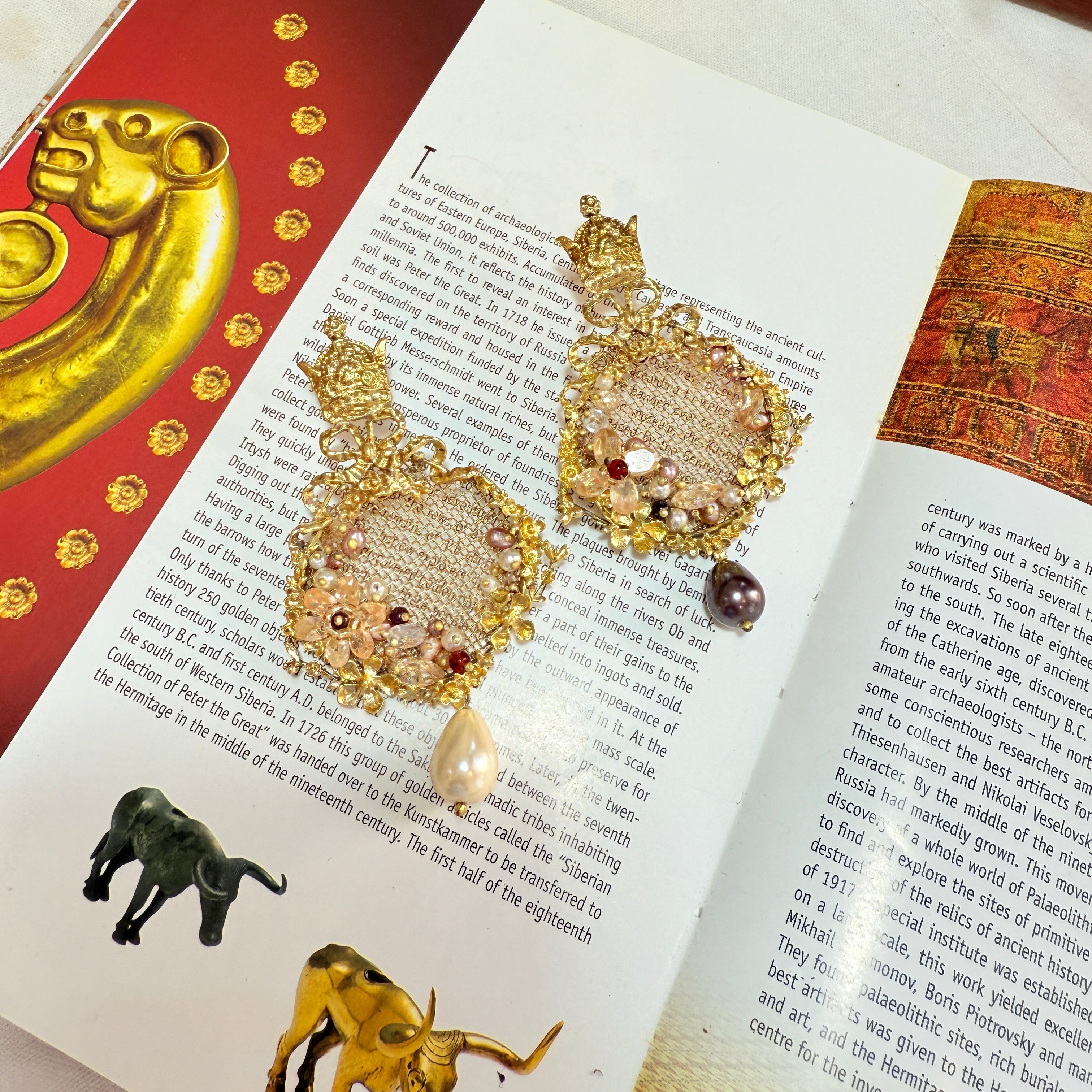 Royal Pearls Earrings